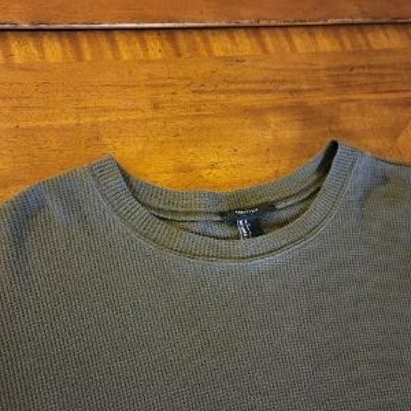 Forever 21 Thermal Crop Top - Picture 4 of 8